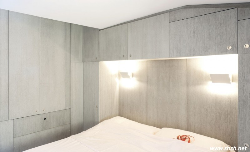 現(xiàn)代簡(jiǎn)約風(fēng)格