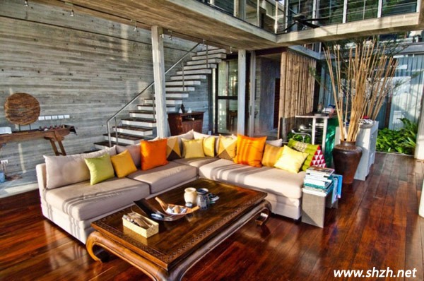 東南亞泰國風別墅客廳裝修